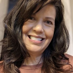 Meet your Posher, Jana